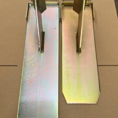 10 x Extra Large Acro-Mate Prop Boys Brackets. Zinc Plated Gold, Long Lasting Non Corrosive Finish & Added Durability. Fits All Standard Acro Props British Made